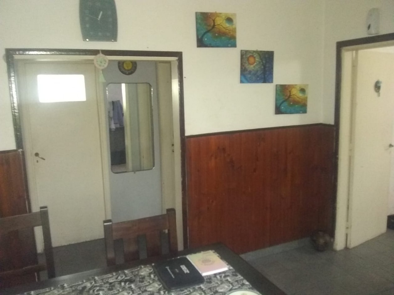 CASA SOBRE AMPLIO LOTE
