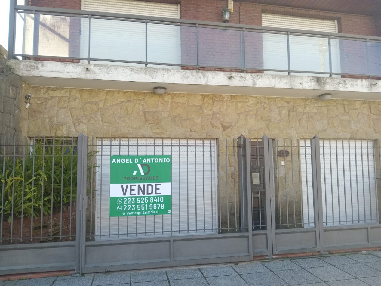 VENTA GRAN CHALET SOBRE AV VERTIZ