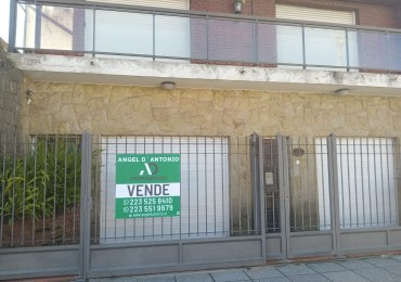 VENTA GRAN CHALET SOBRE AV VERTIZ