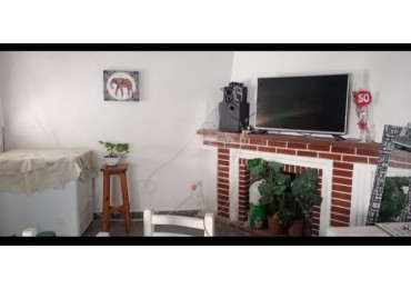 VENTA DPTO 3 AMB SOBRE 12 DE OCTUBRE